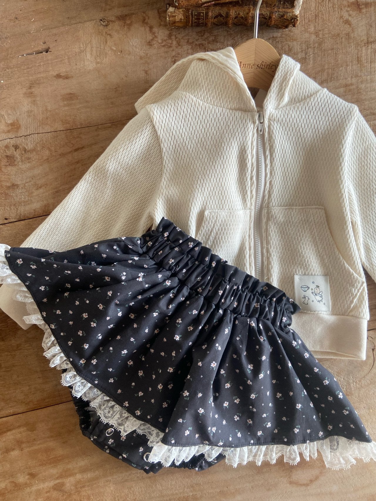 ［Anne shirley］Neko hoodie zip up cardigan