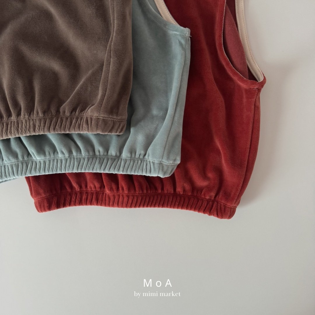 ［MoA］Velvet vest
