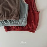 ［MoA］Velvet vest