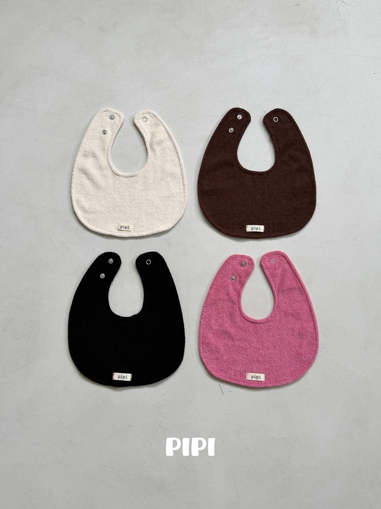 ［pipi］Pipi bib