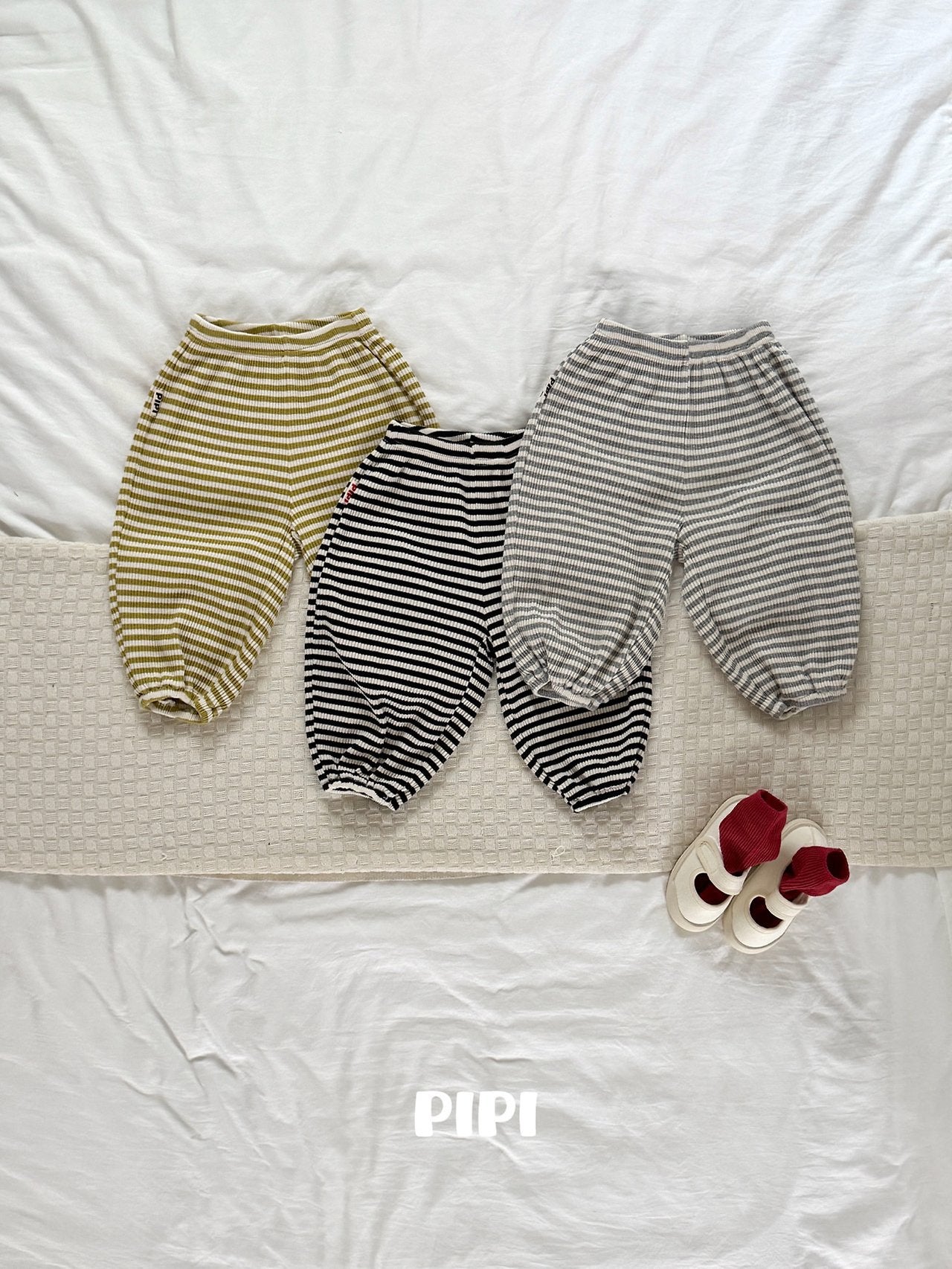 ［pipi］Soft stripe jogger pants