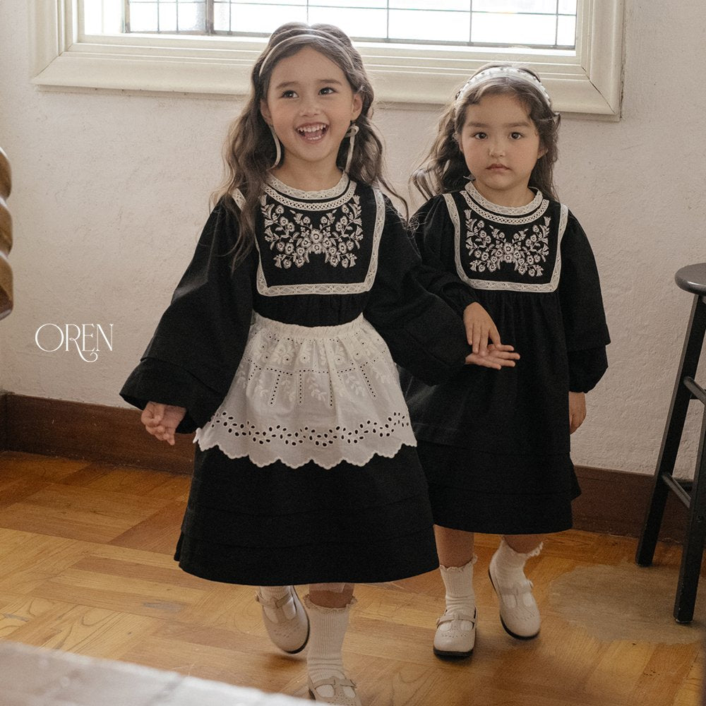 ［OREN］Olive & Garden lace apron (olive)
