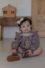 ［OREN］Madeleine embroidery rompers