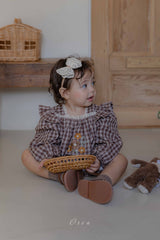 ［OREN］Madeleine embroidery rompers
