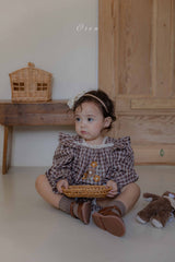 ［OREN］Madeleine embroidery rompers
