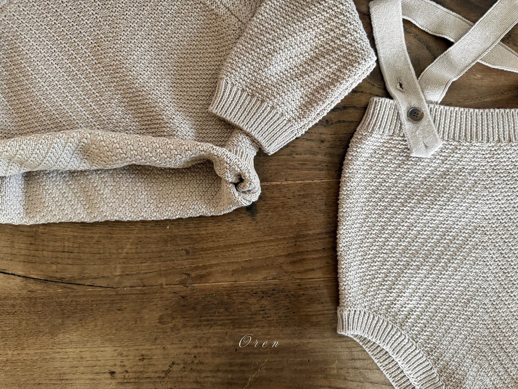 ［OREN］Roen knit sweater & overall set