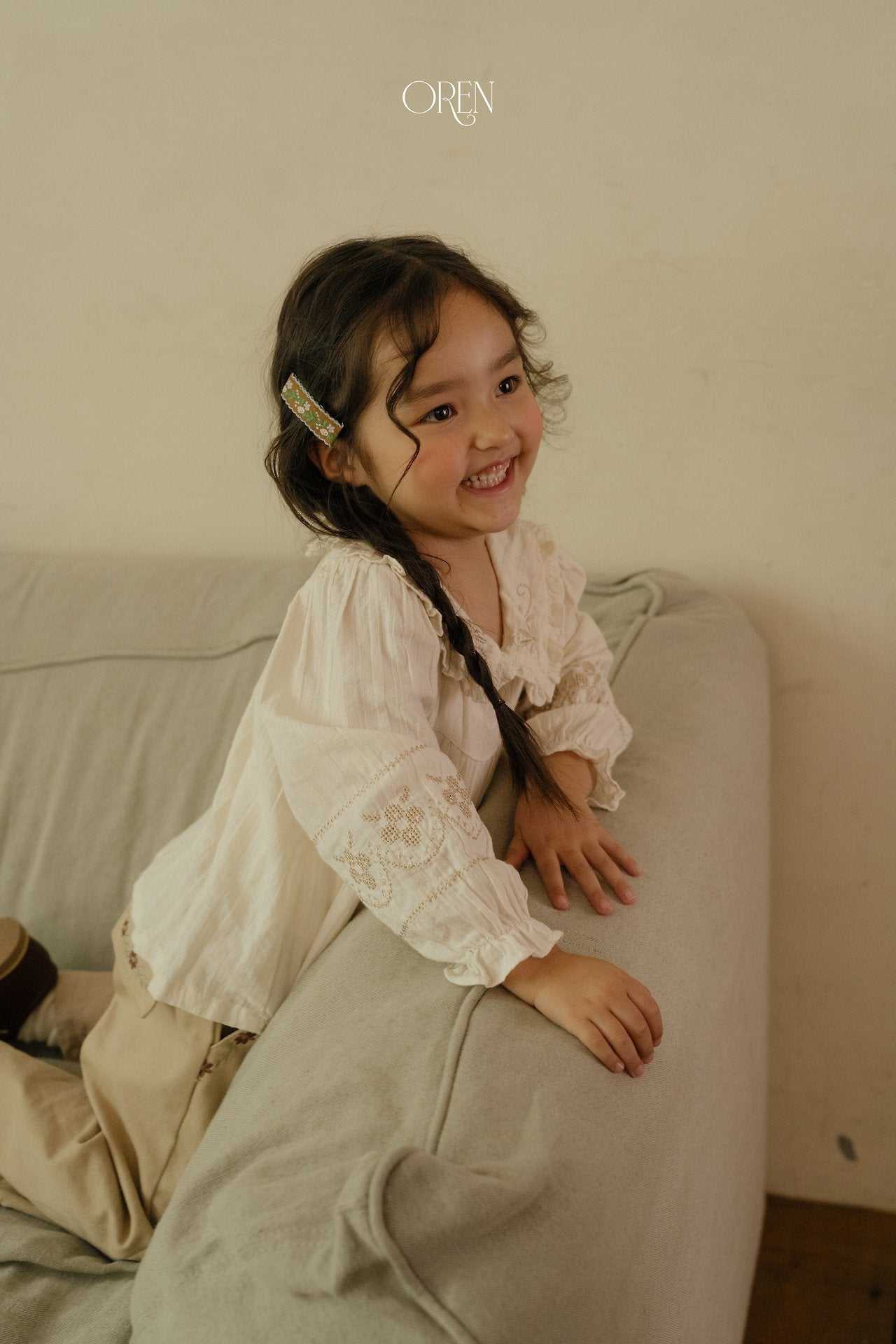 ［OREN］Honey beige blouse