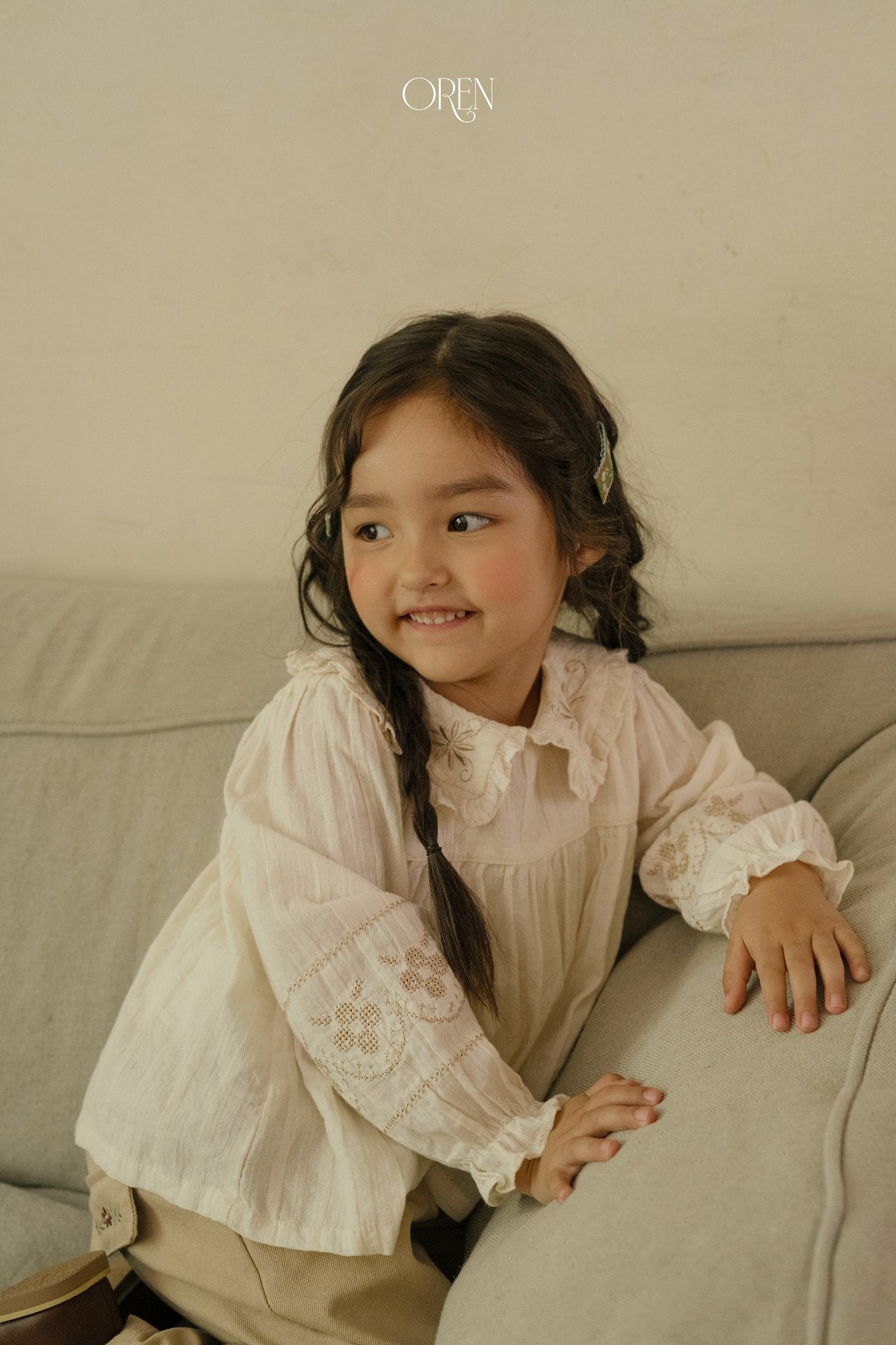 ［OREN］Honey beige blouse