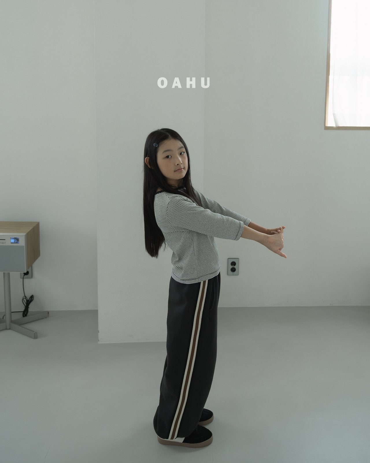 ［oahu］Double line jogger pants