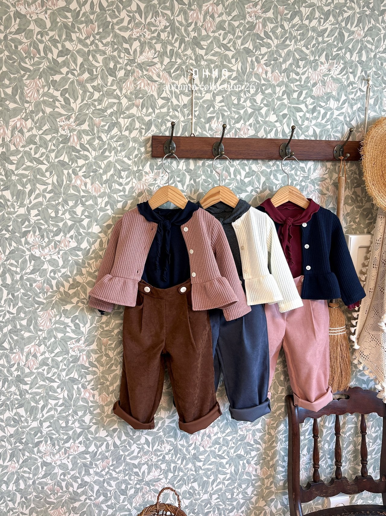 ［ohho］Pepper button pintuck pants