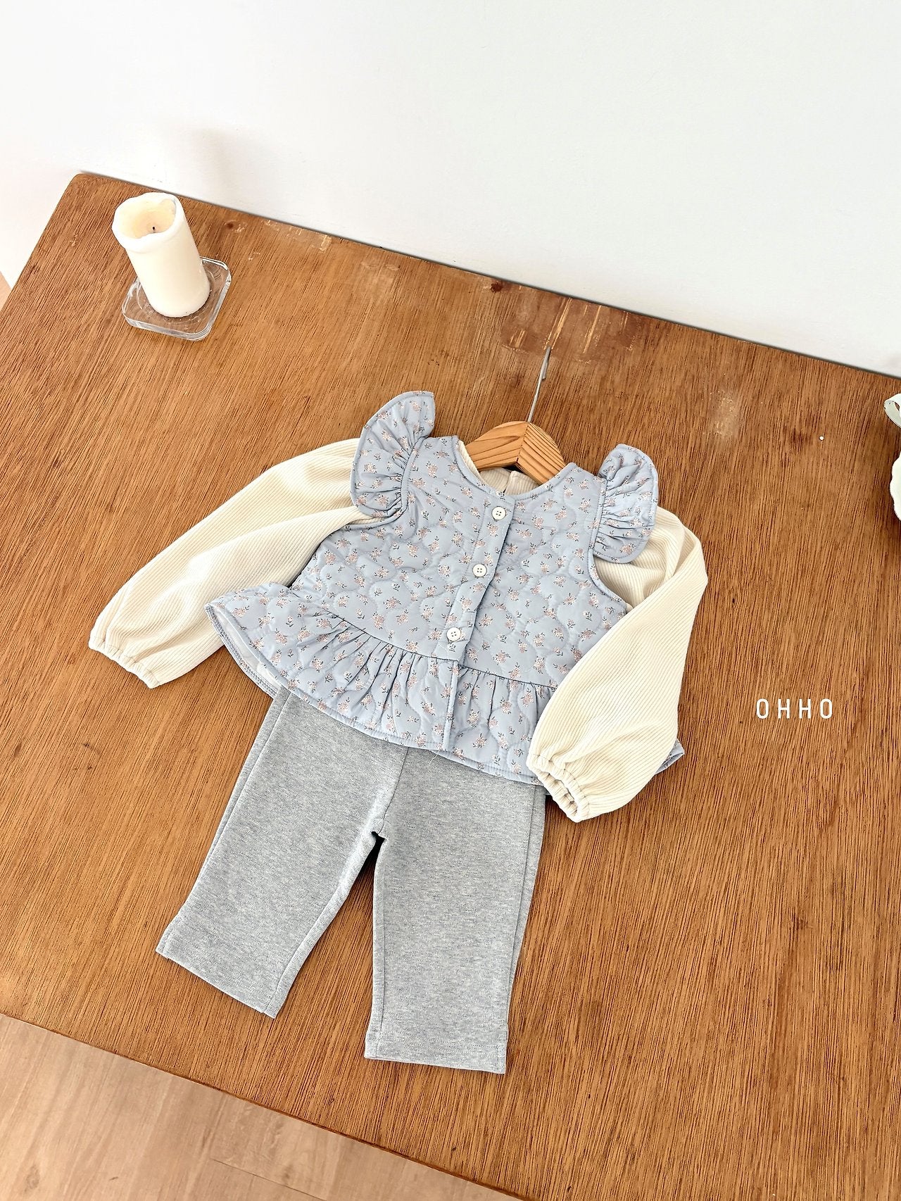 ［ohho］Rose quilte frill vest