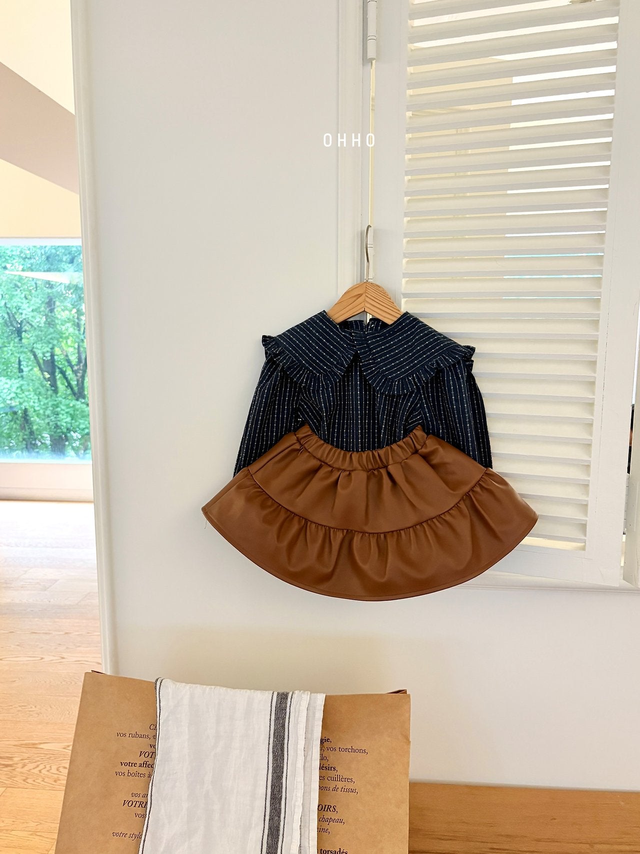 ［ohho］Sella frill blouse