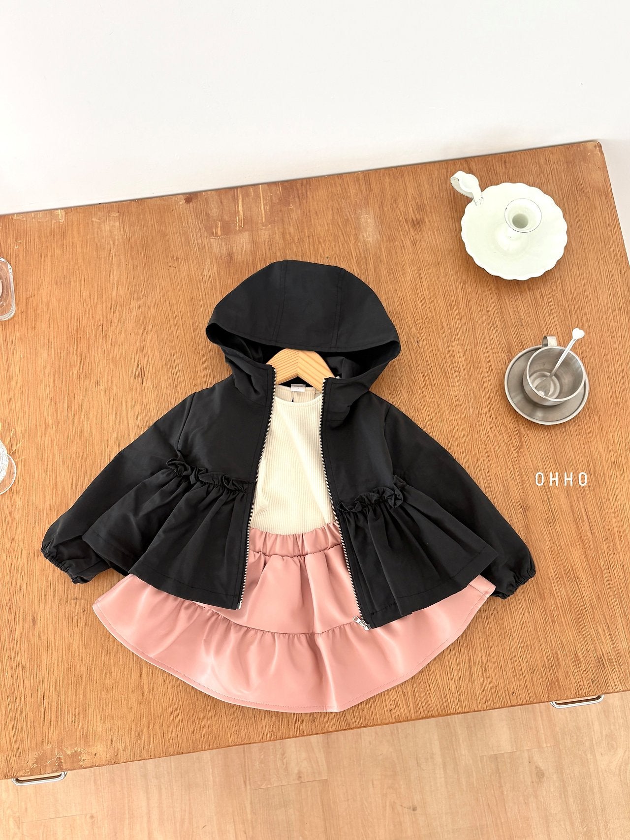 ［ohho］From frill windbreaker