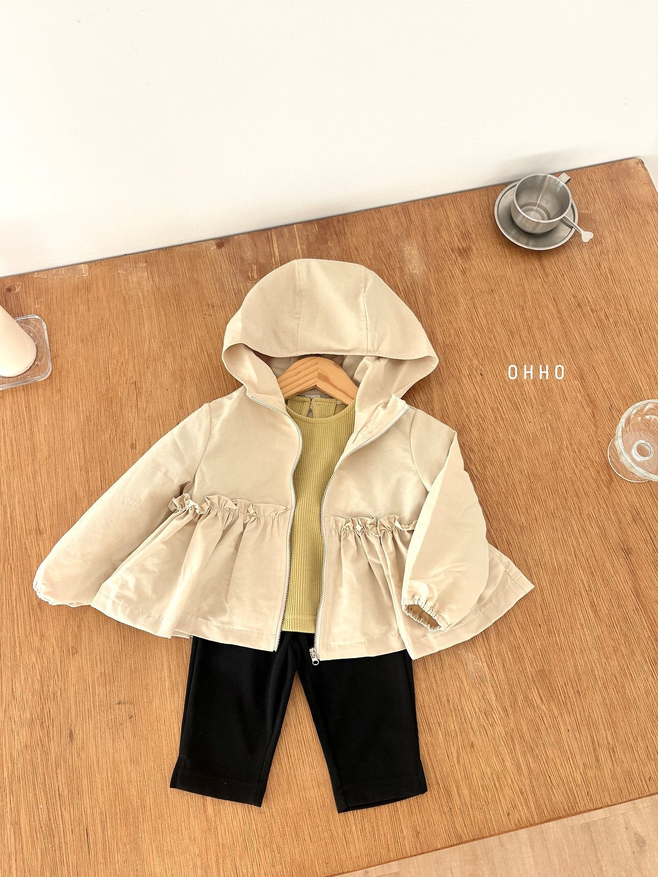 ［ohho］From frill windbreaker