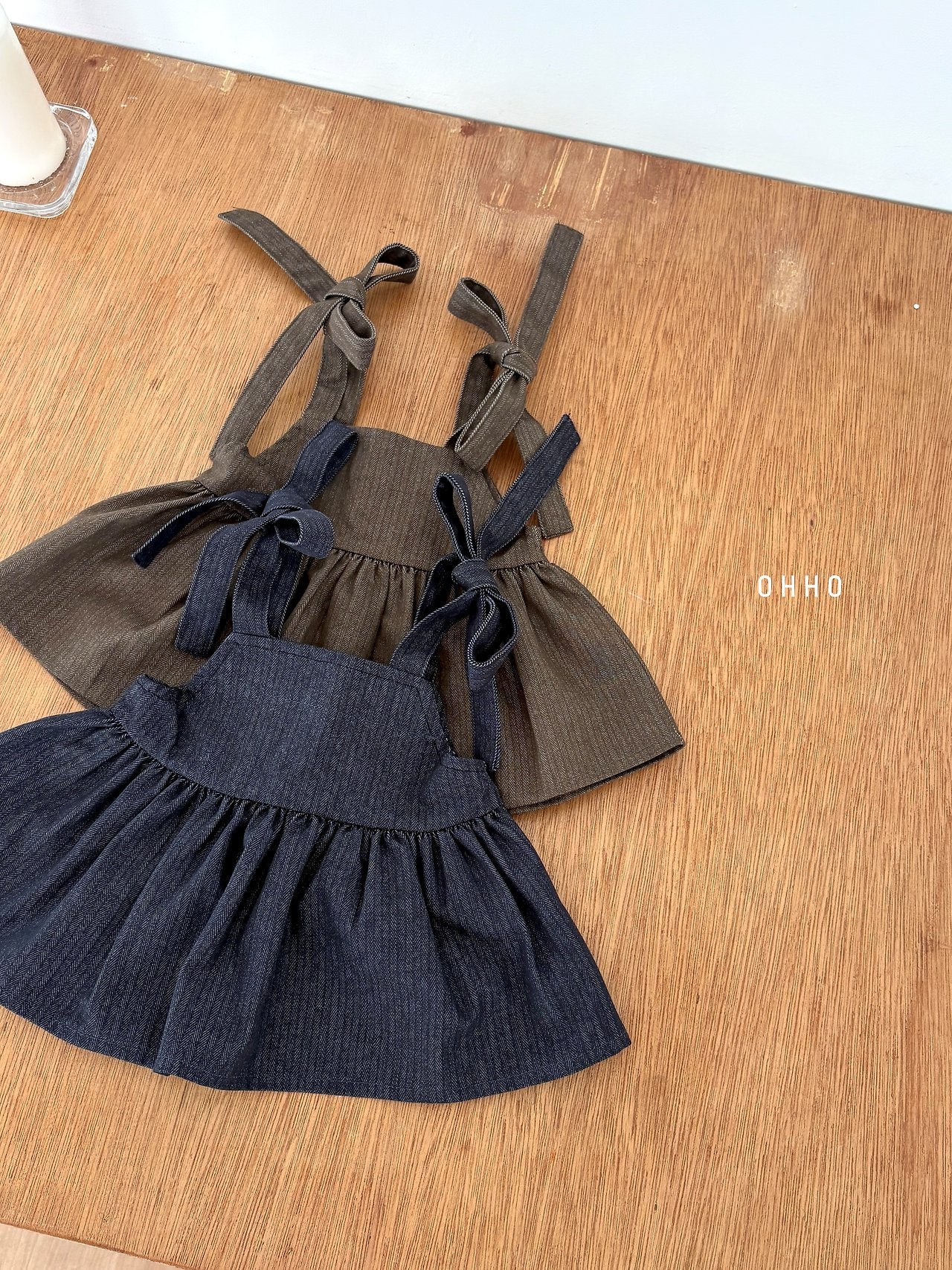 ［ohho］Herringbone denim strap blouse