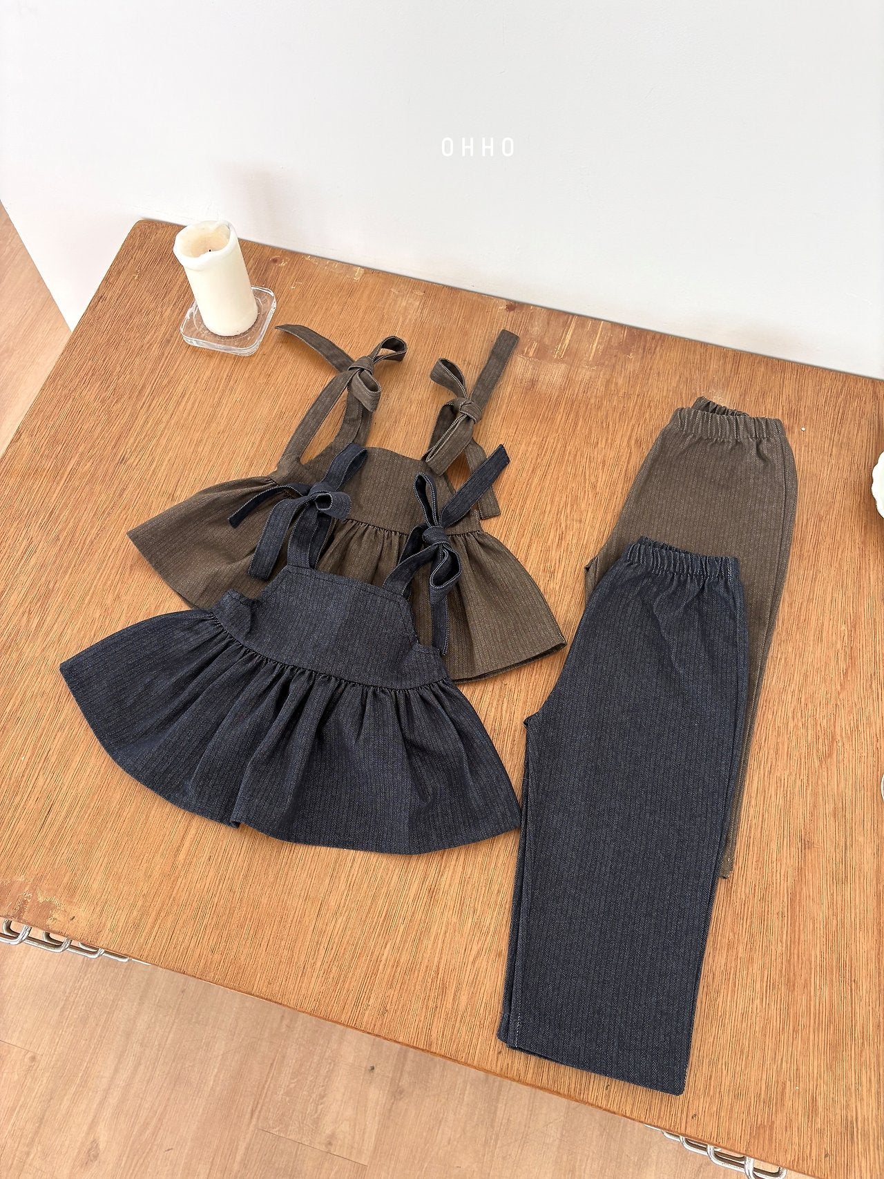 ［ohho］Herringbone denim strap blouse