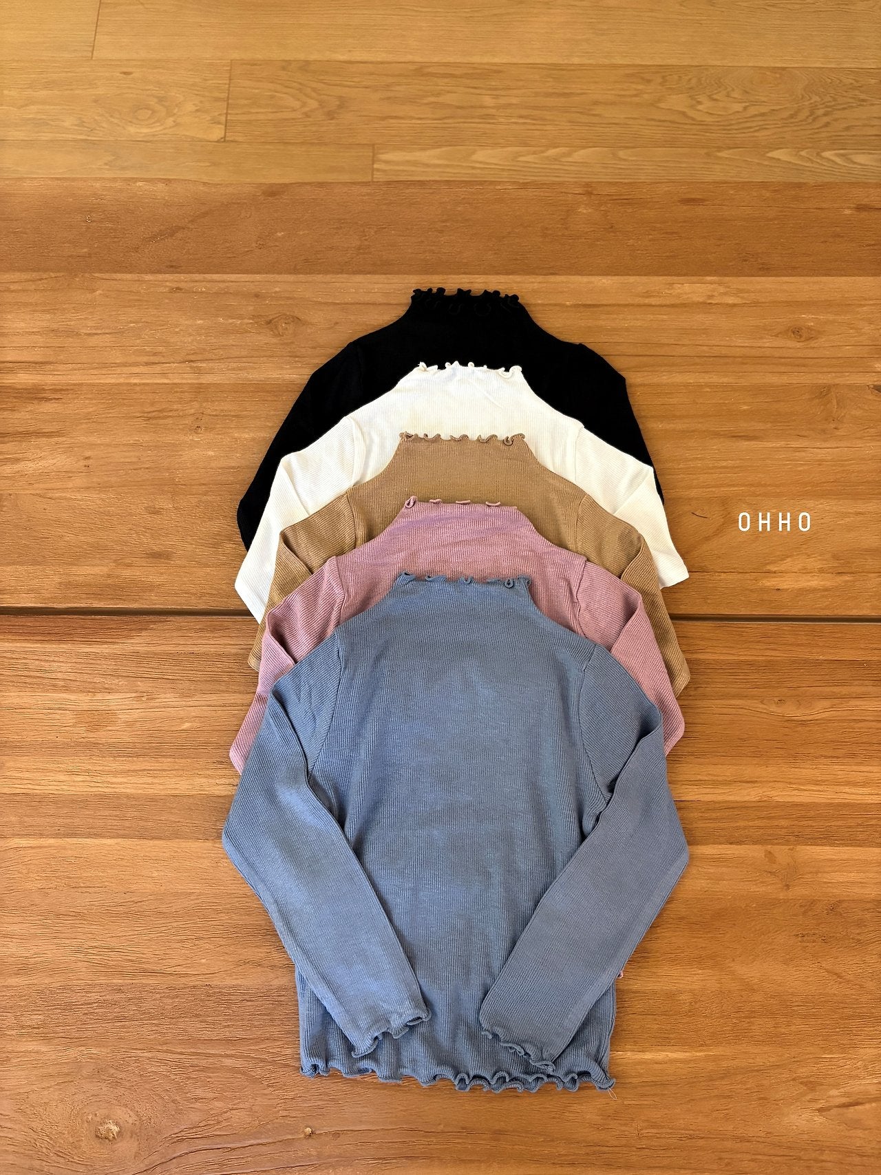 ［ohho］Dove rib half-turtleneck tee
