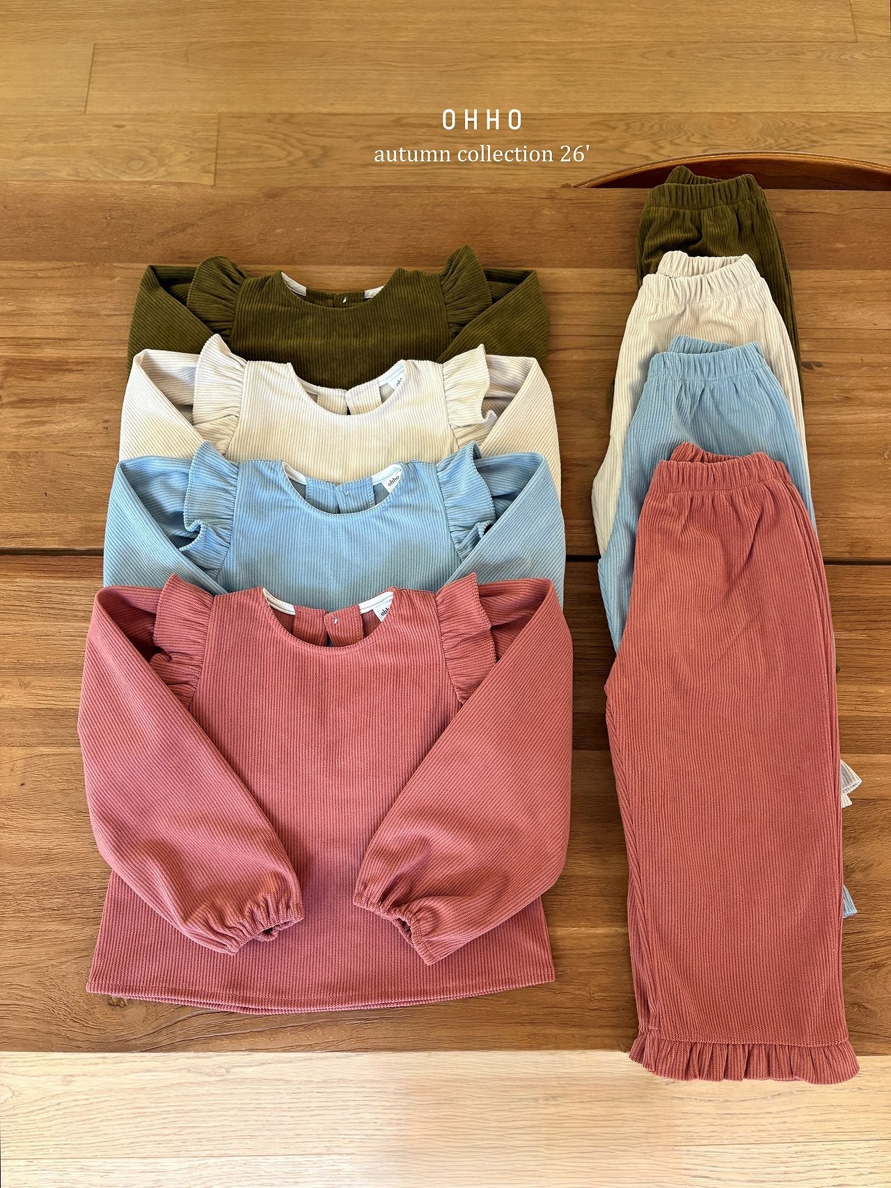 ［ohho］Soft corduroy blouse