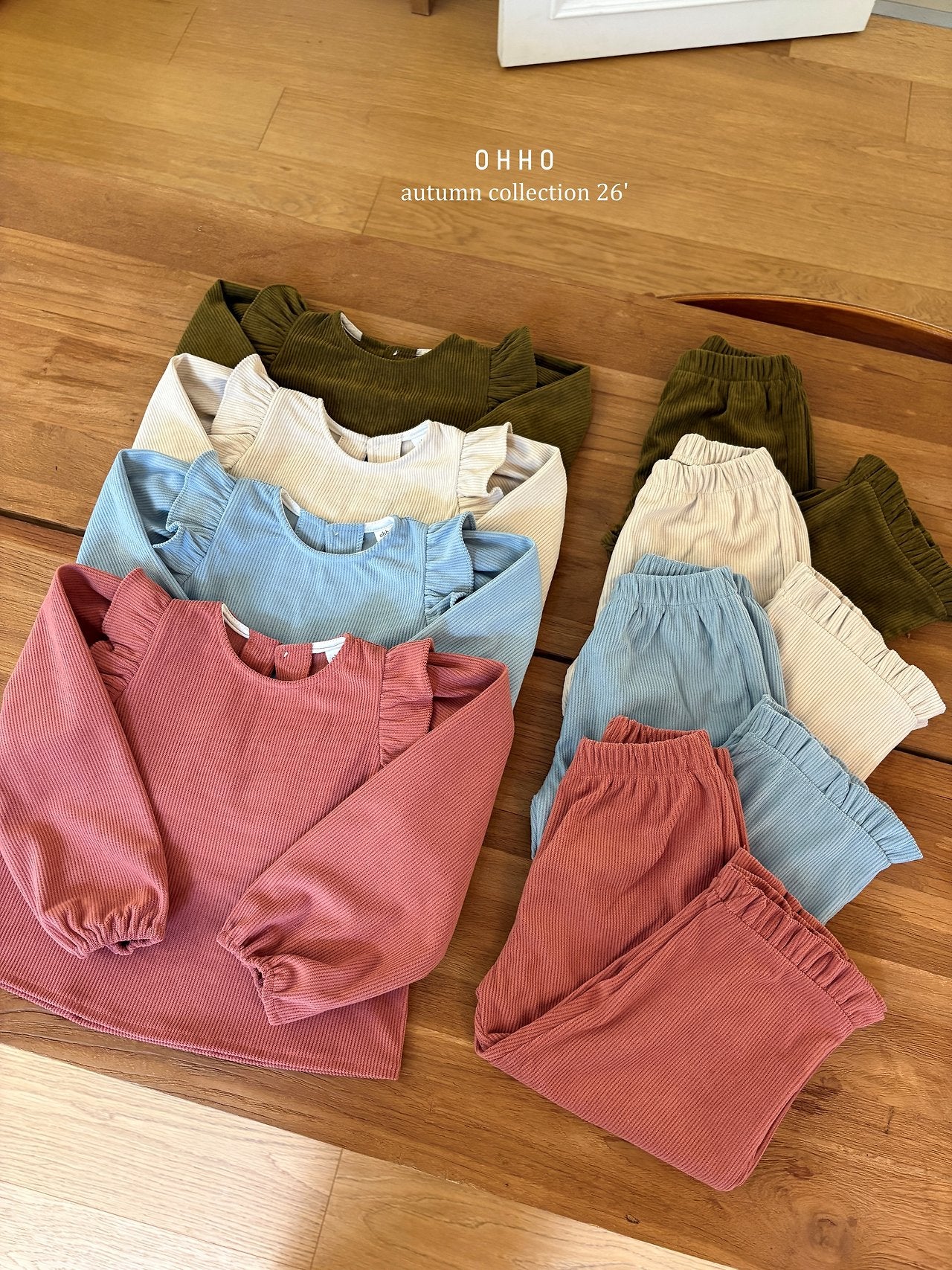［ohho］Soft corduroy frill pants