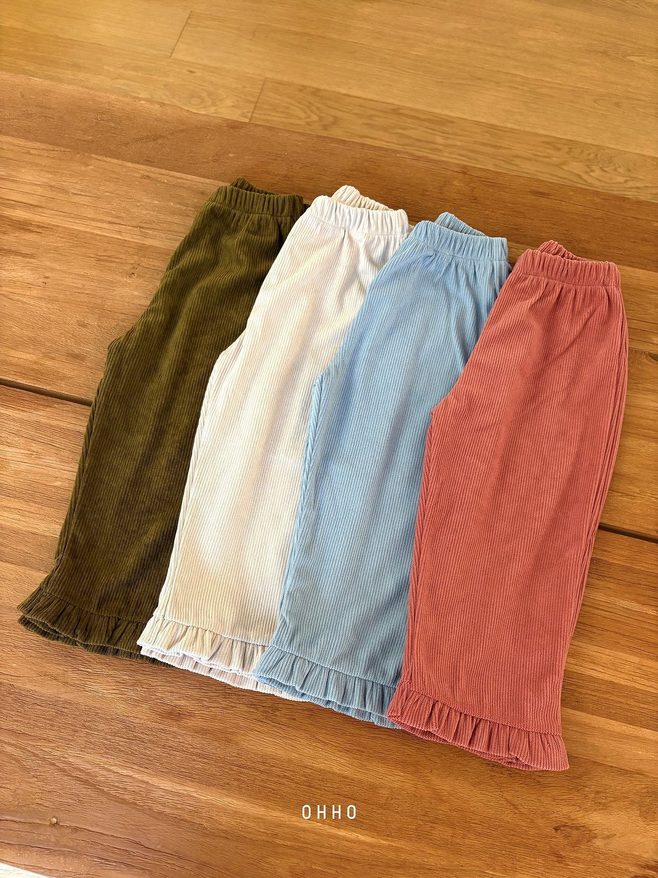 ［ohho］Soft corduroy frill pants