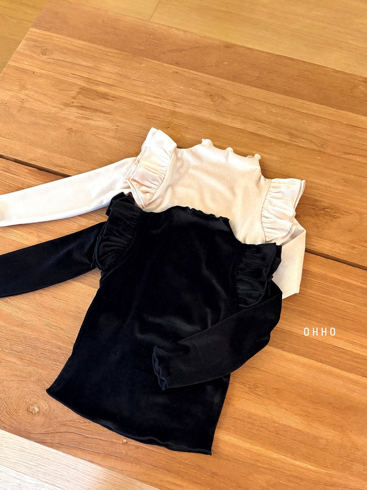 ［ohho］French velvet flare tee