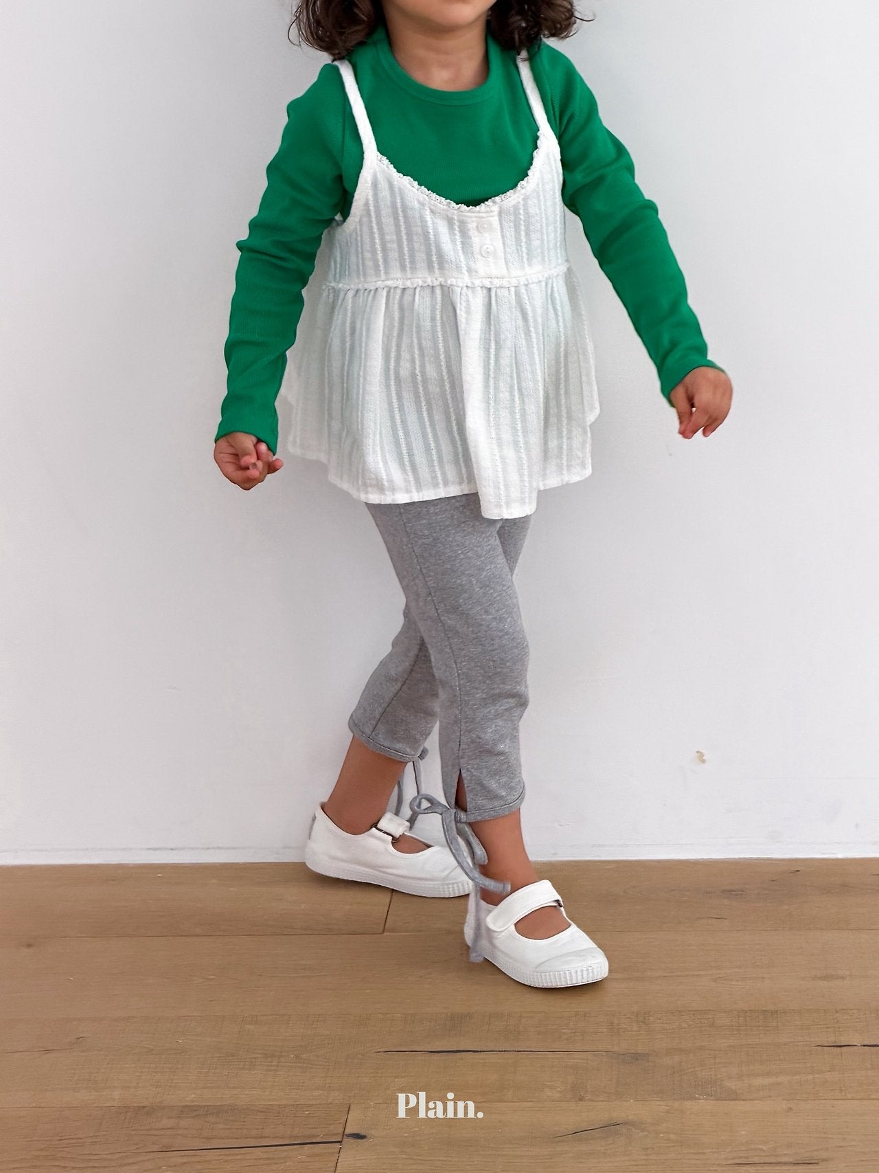 ［plain］Rose one-piece