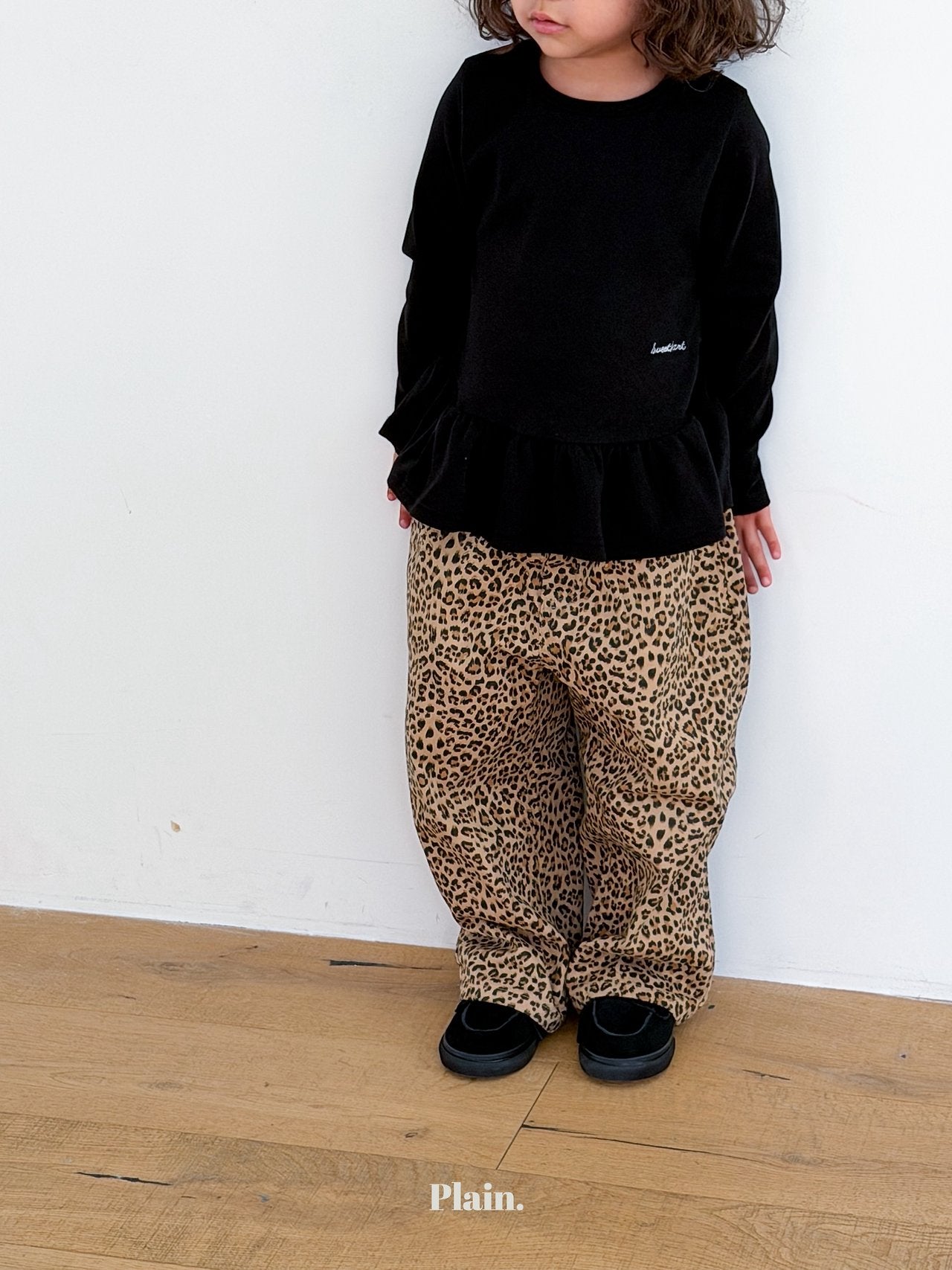 ［plain］Leopard pants