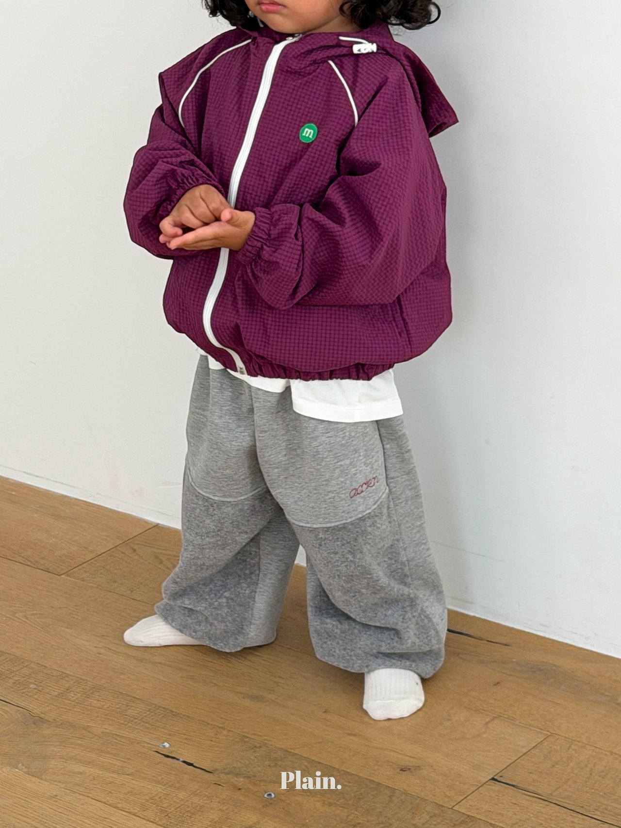 ［plain］Choco windbreaker
