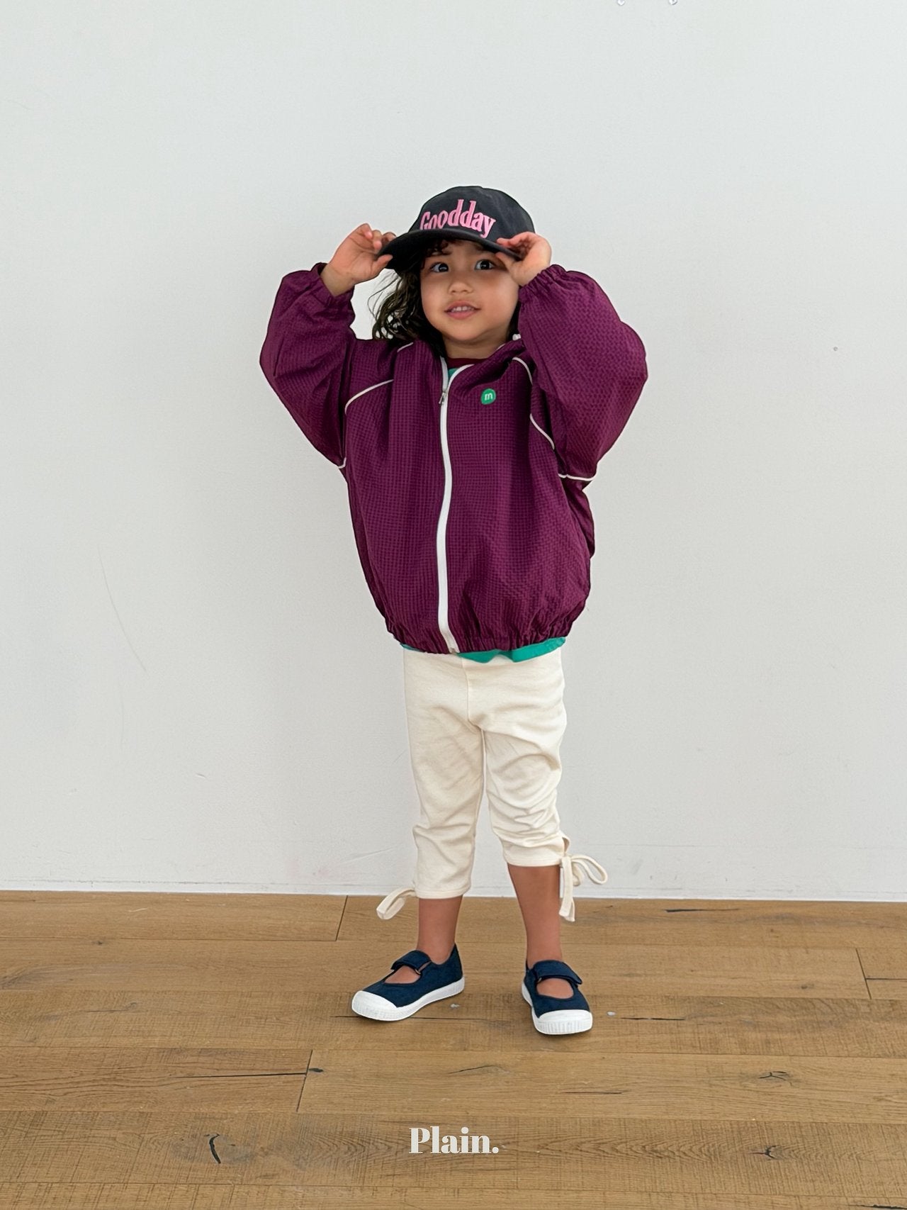 ［plain］Choco windbreaker