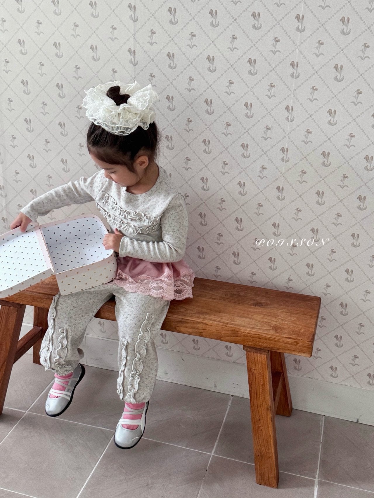［poisson］Bloom lace scrunchie