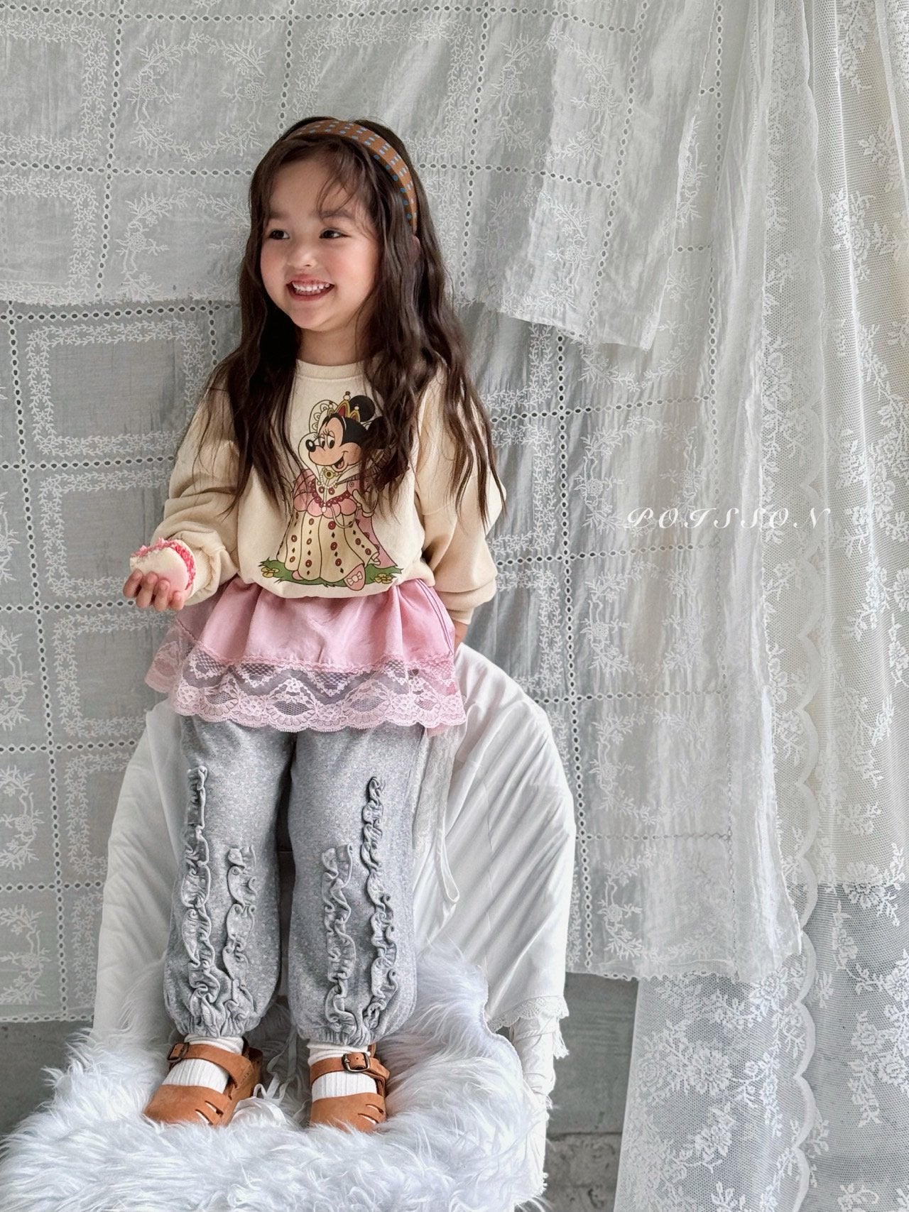 ［poisson］Frill jogger pants