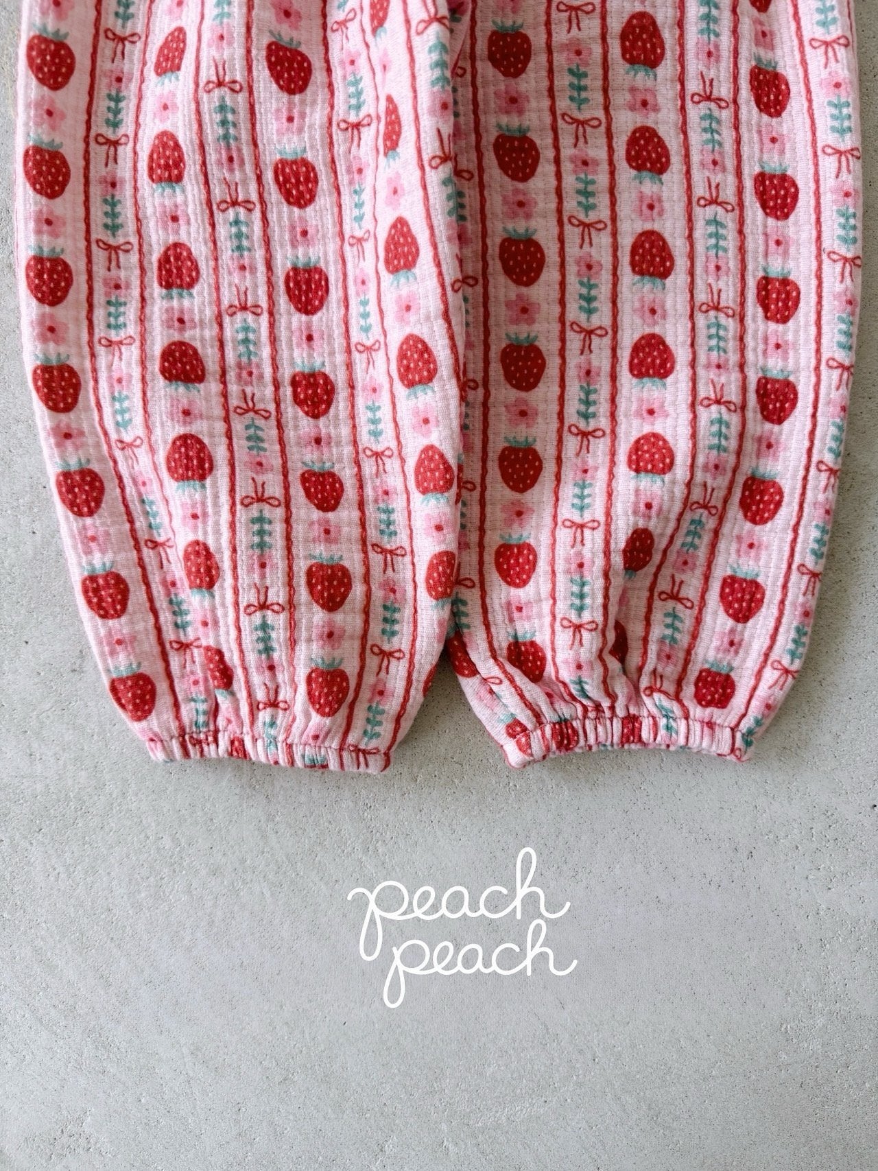 ［peach peach］Strawberry bonbon pants
