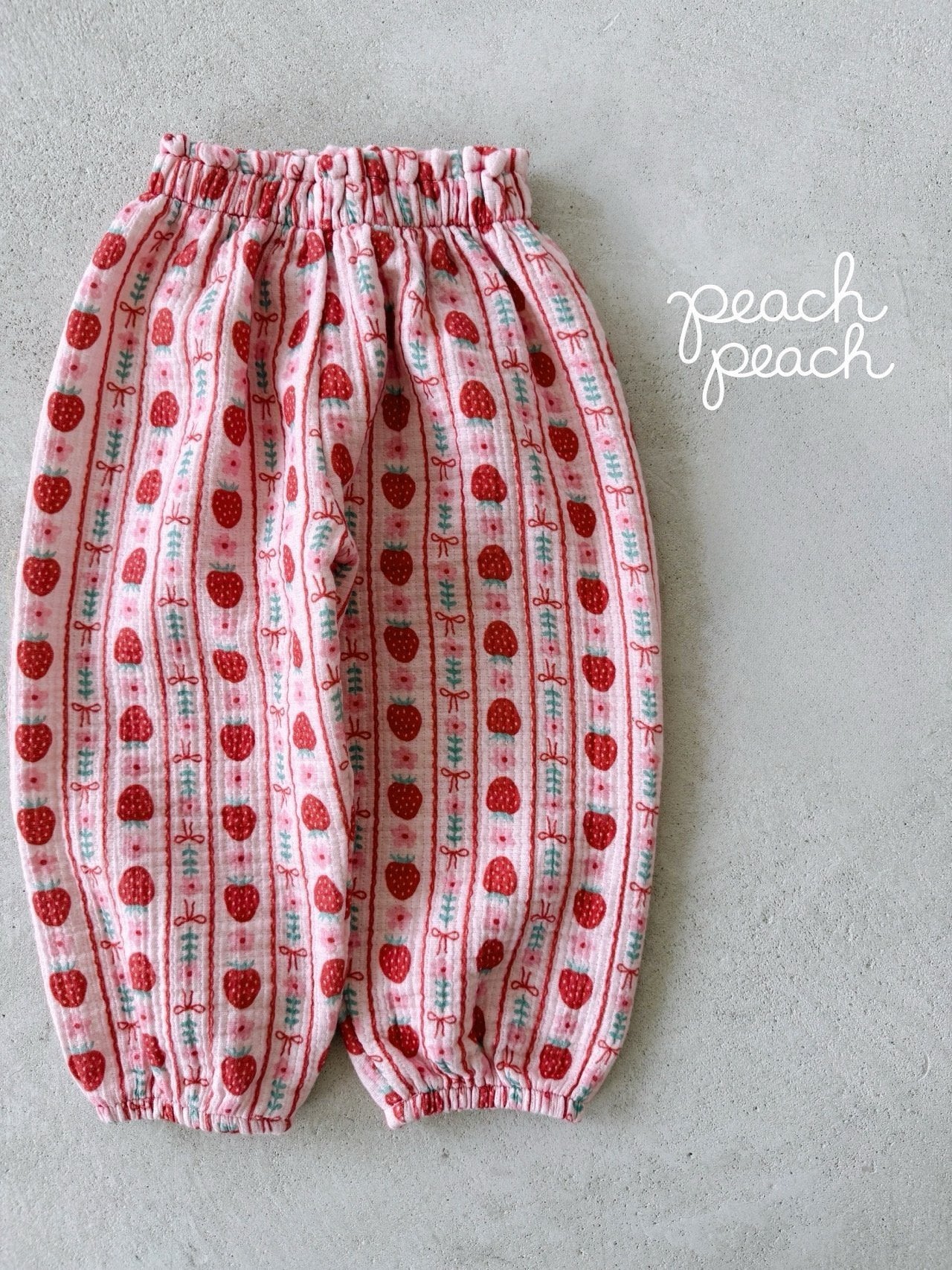 ［peach peach］Strawberry bonbon pants