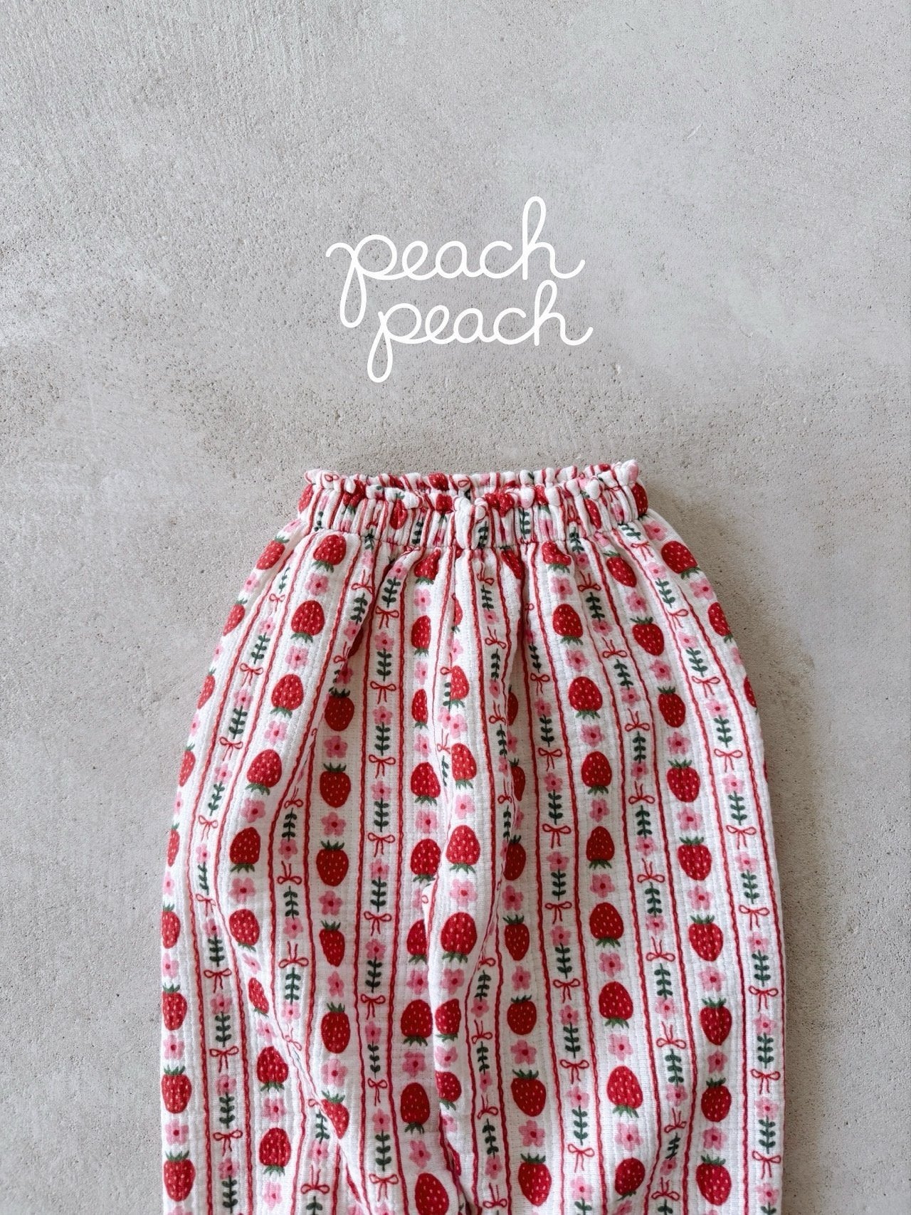 ［peach peach］Strawberry bonbon pants