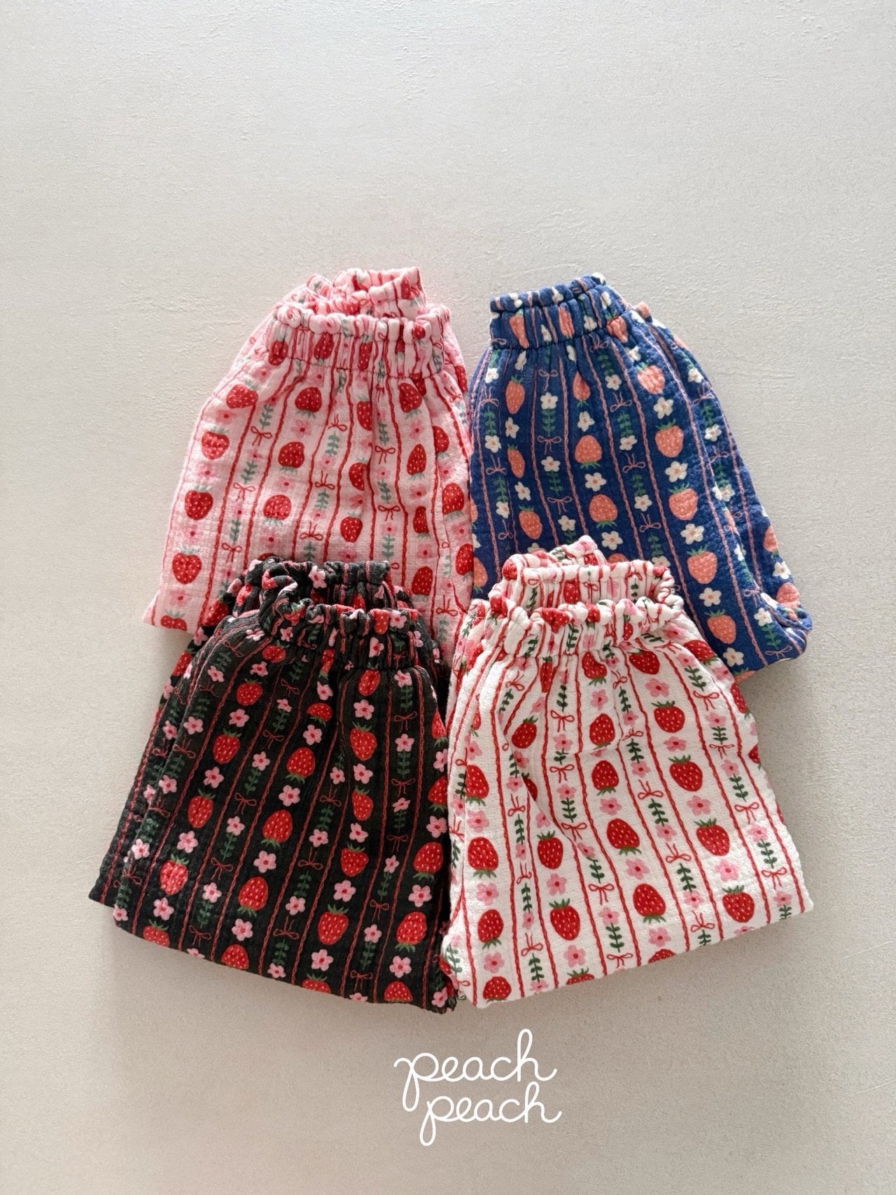 ［peach peach］Strawberry bonbon pants