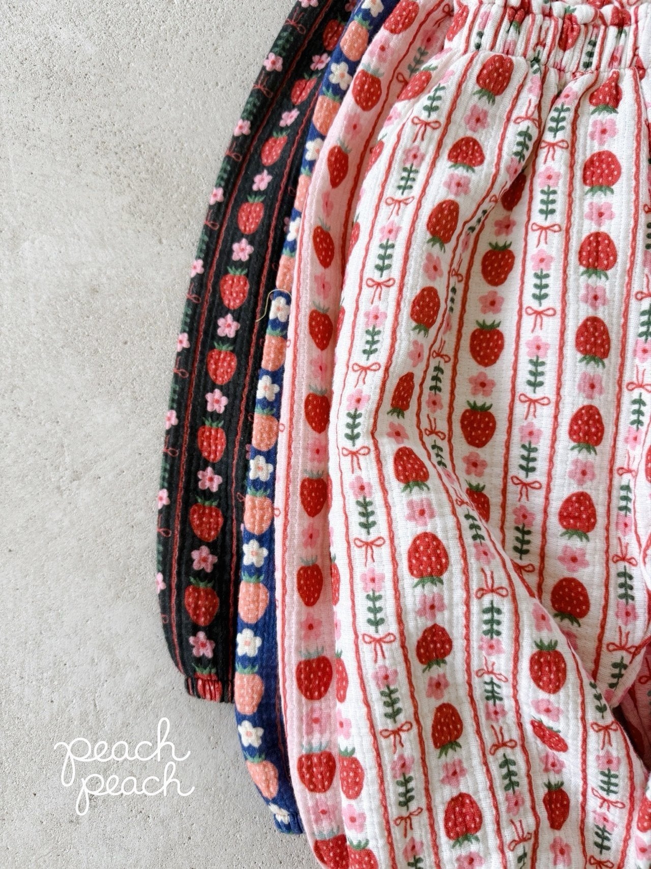 ［peach peach］Strawberry bonbon pants