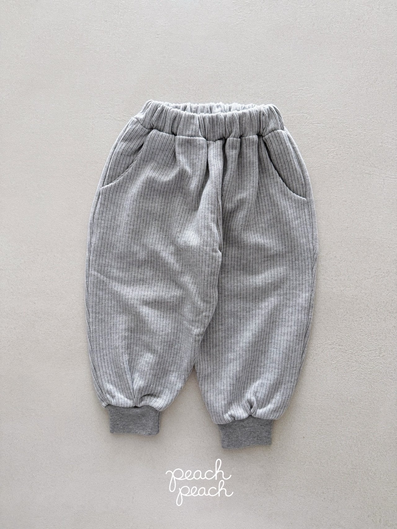 ［peach peach］Egg balloon pants