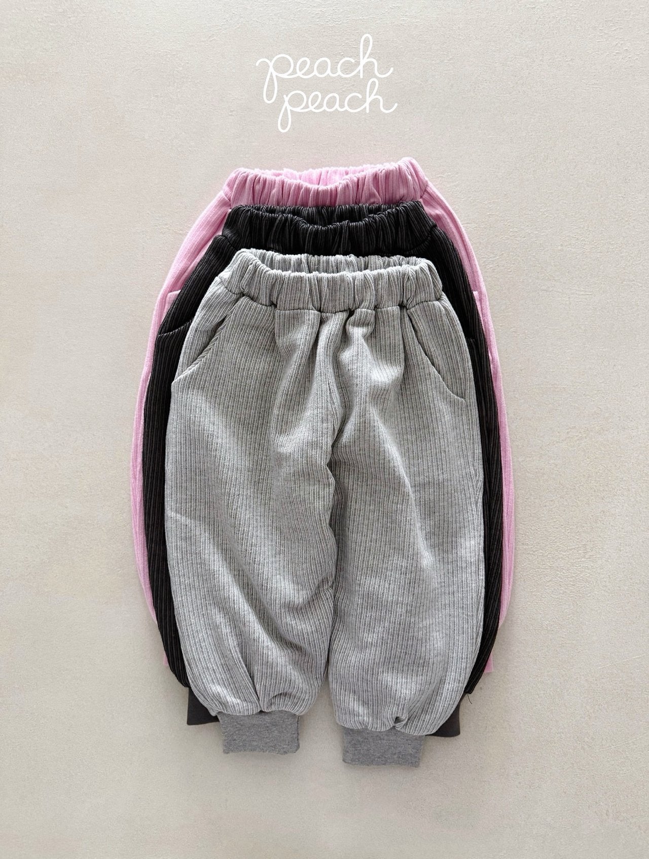 ［peach peach］Egg balloon pants