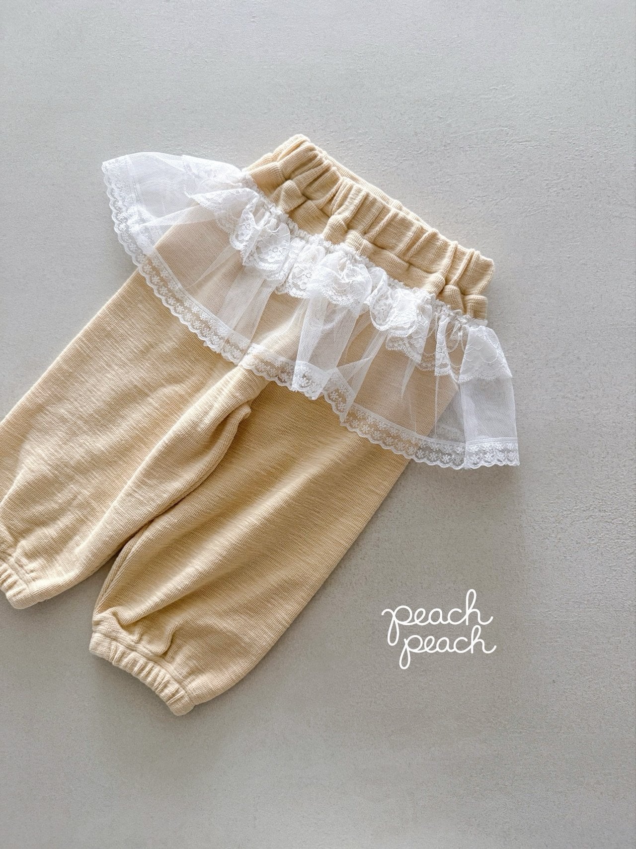 ［peach peach］Barbie lace tutu pants