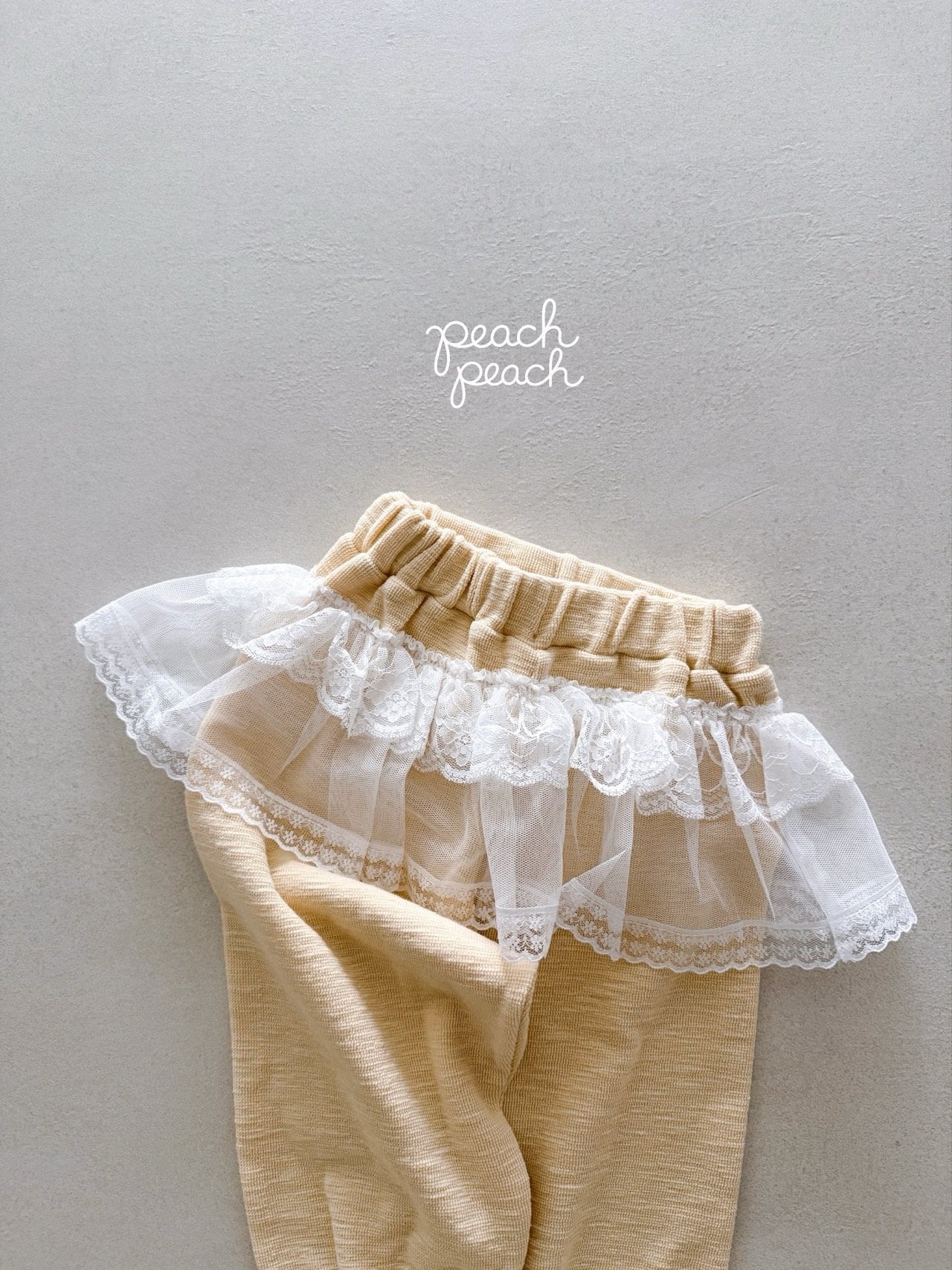 ［peach peach］Barbie lace tutu pants