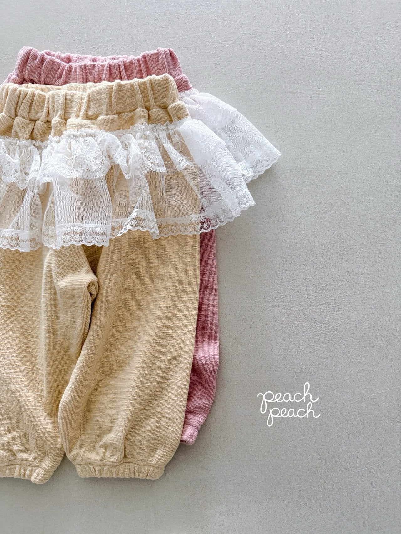 ［peach peach］Barbie lace tutu pants