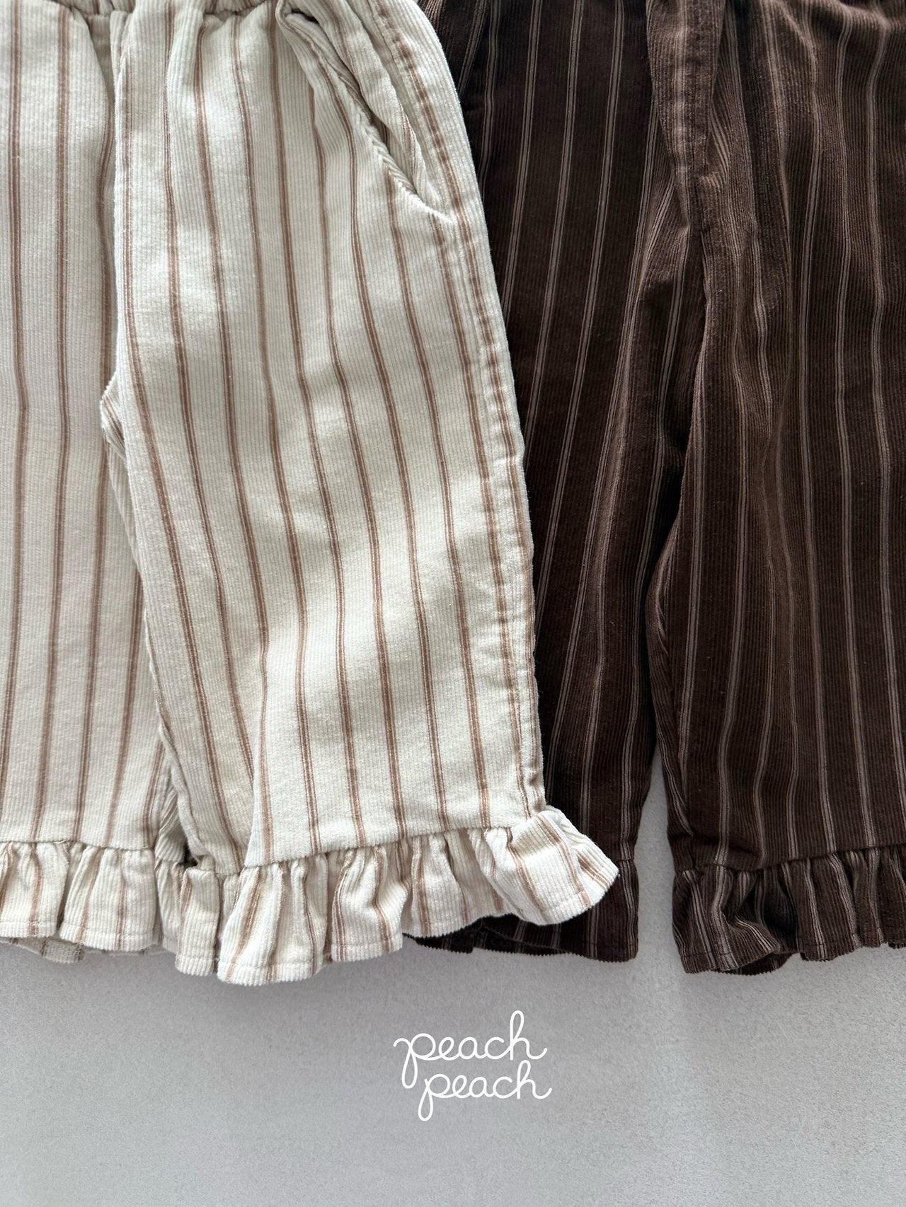 ［peach peach］Marron corduroy frill pants