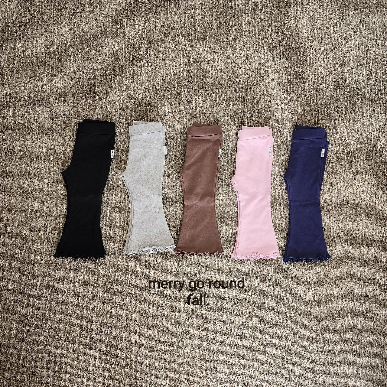 ［merry go round］Jelly flare leggings