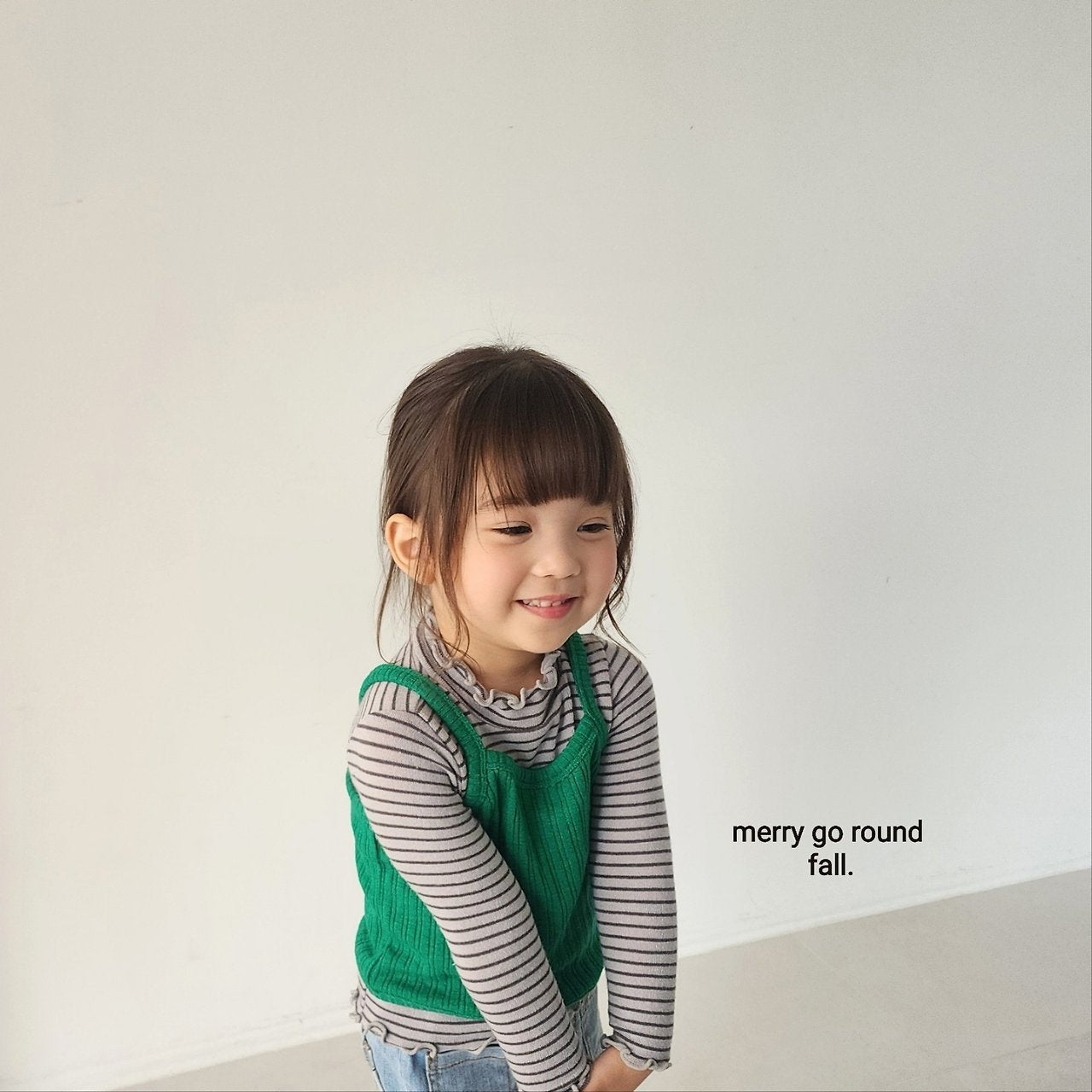 ［merry go round］Soft vest