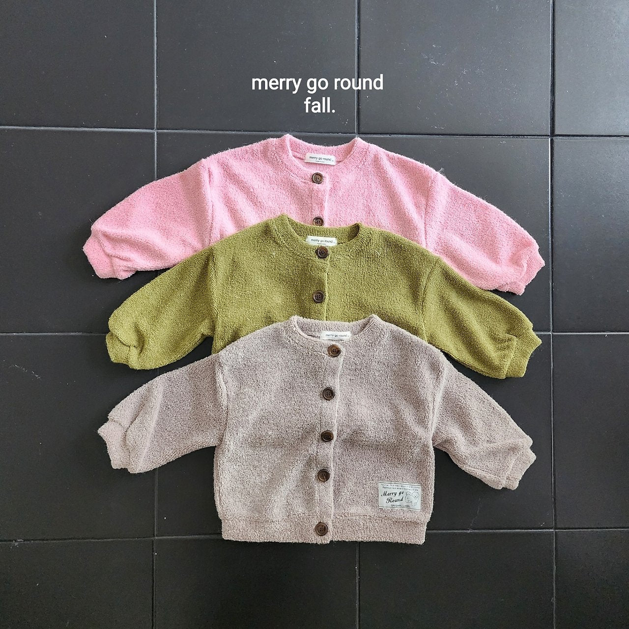 ［merry go round］Fluffy cardigan