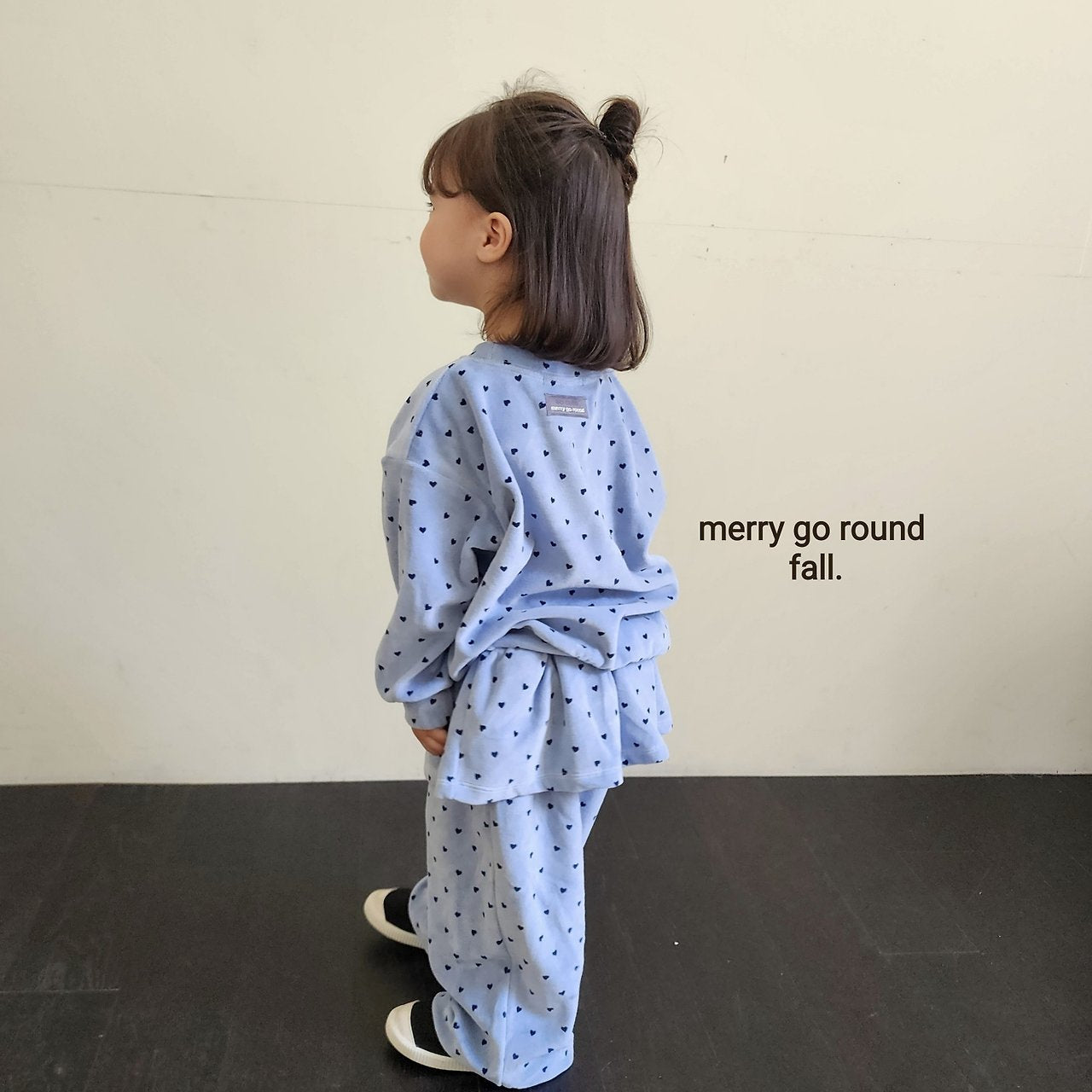 ［merry go round］So cute jogger pants