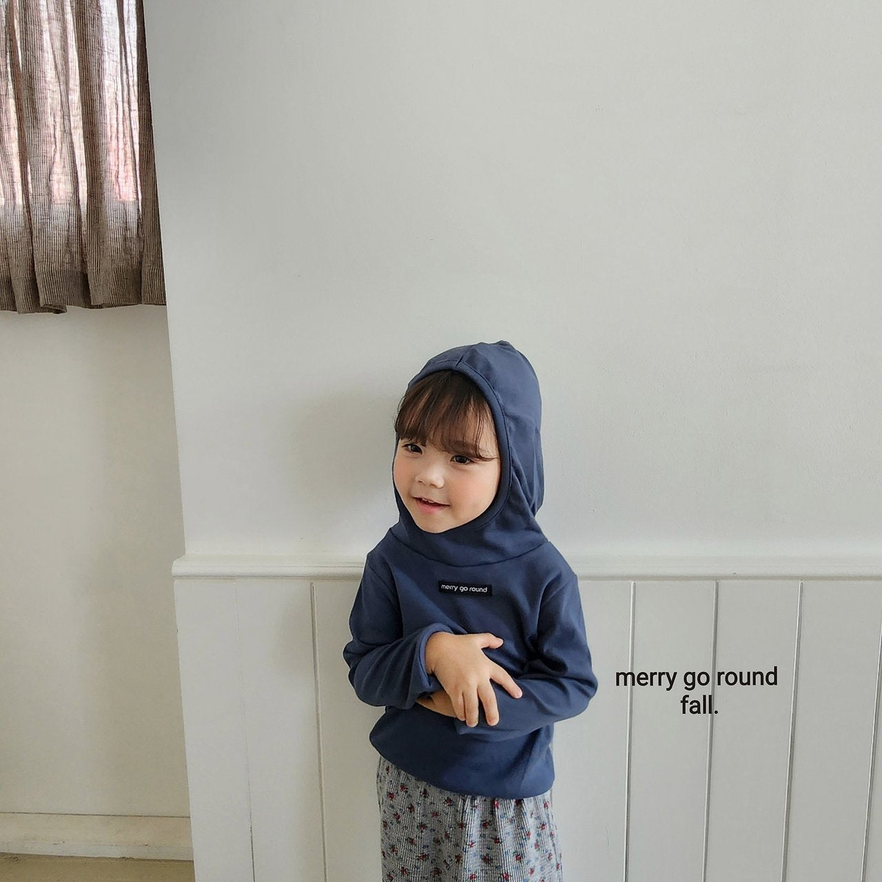 ［merry go round］Peanut hoodie