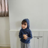 ［merry go round］Peanut hoodie