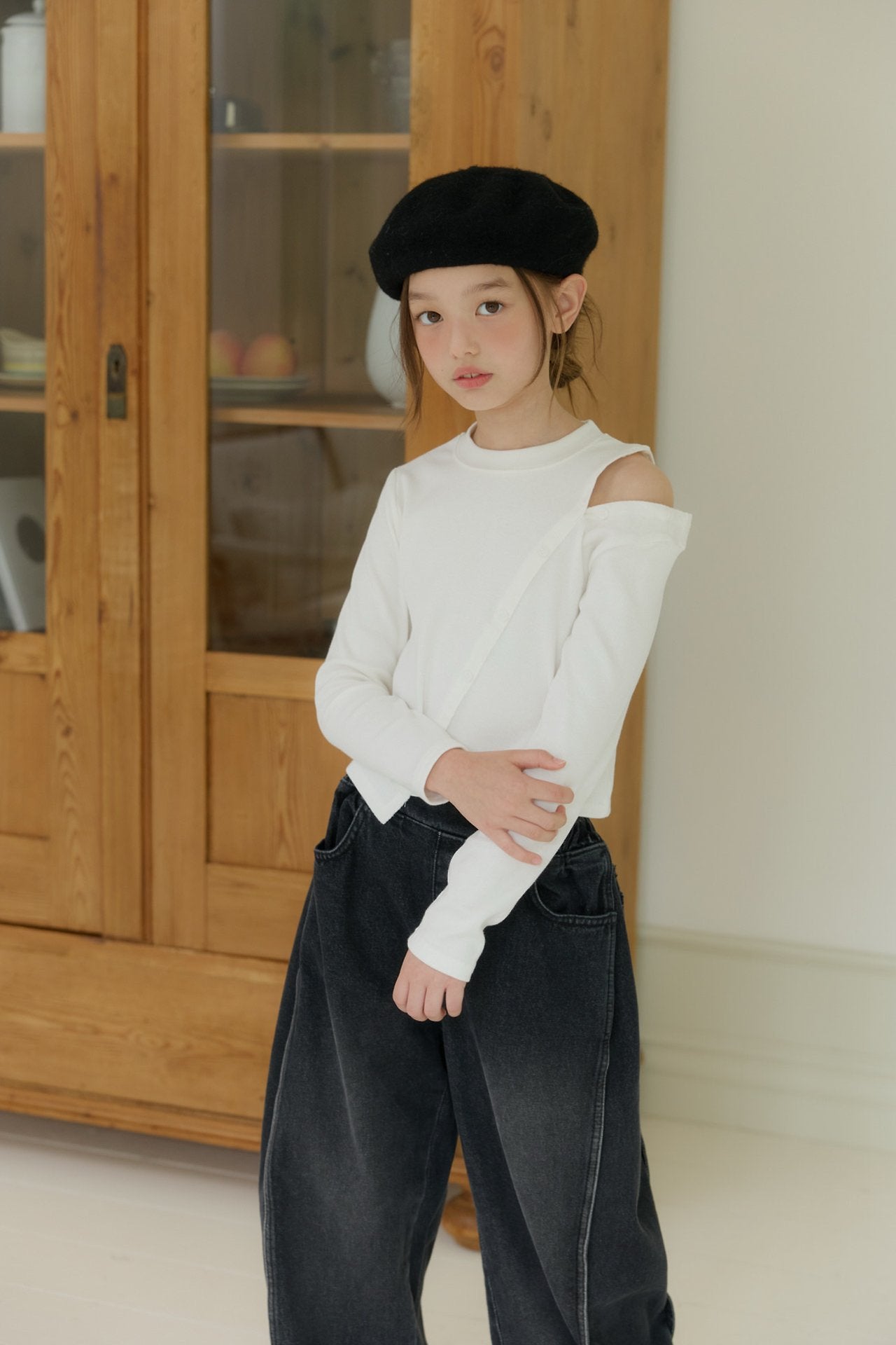 [DOREDORE] Unbalance slit tee