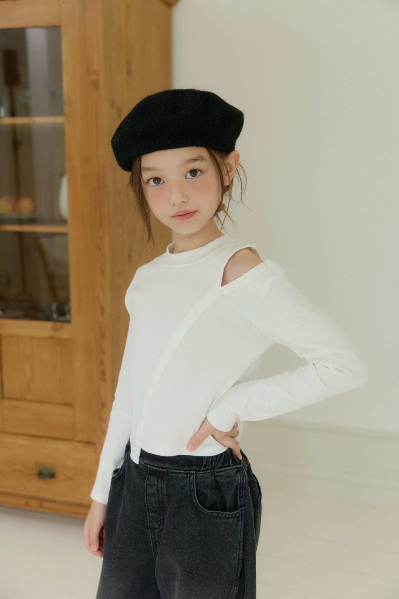 [DOREDORE] Unbalance slit tee